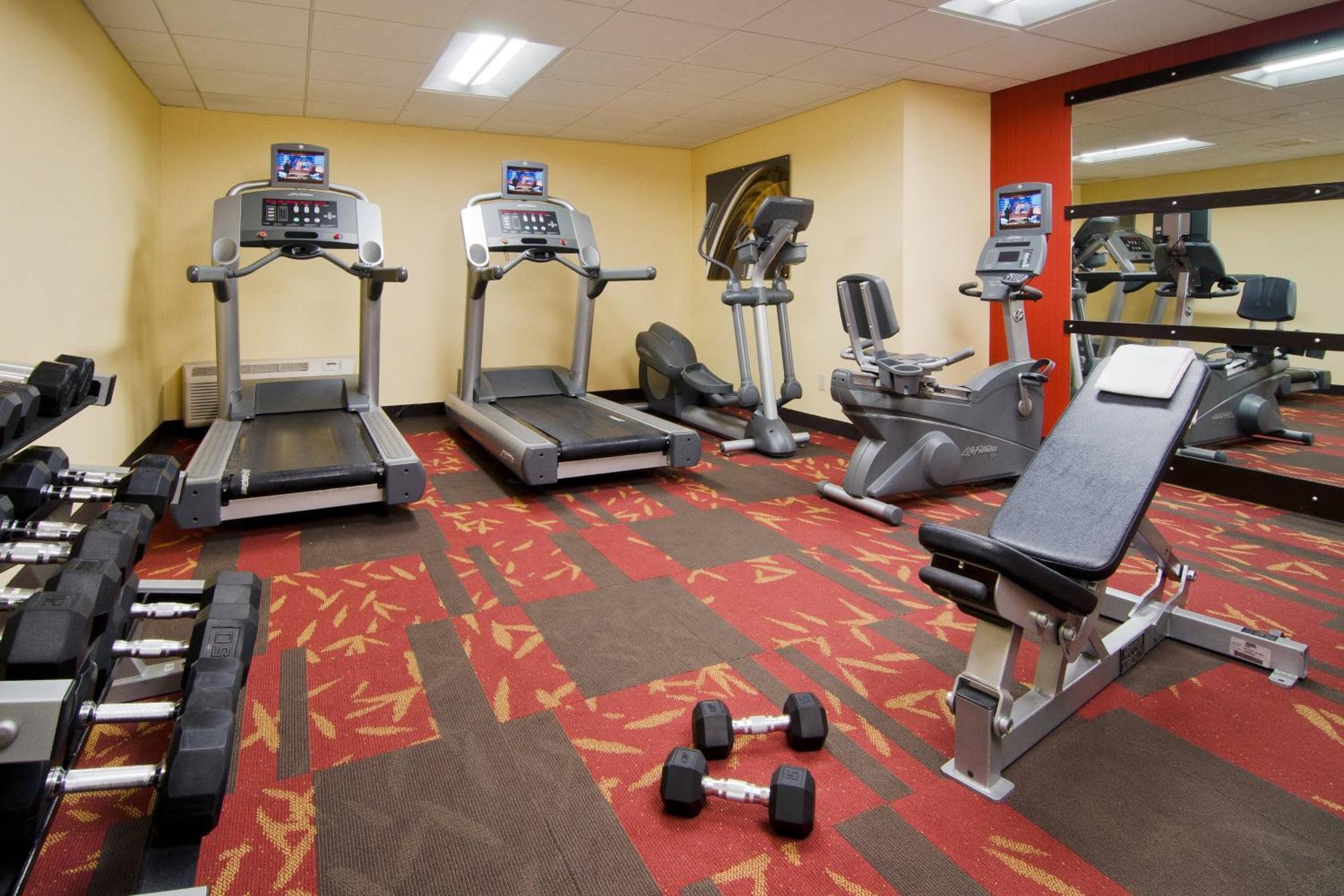 Courtyard By Marriott Huntsville University Drive Eksteriør billede