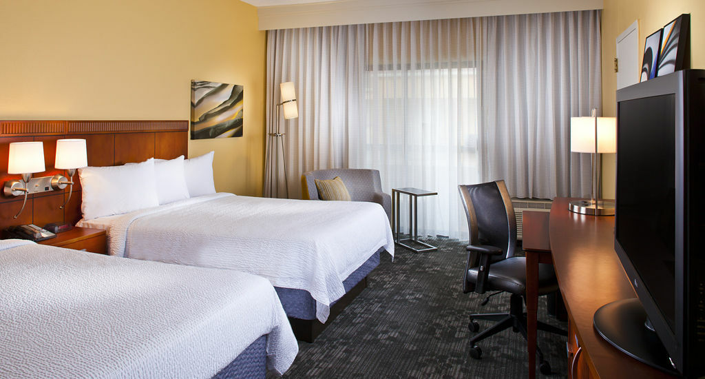 Courtyard By Marriott Huntsville University Drive Eksteriør billede